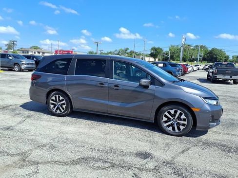 Used 2025 Honda Odyssey EX-L image 8