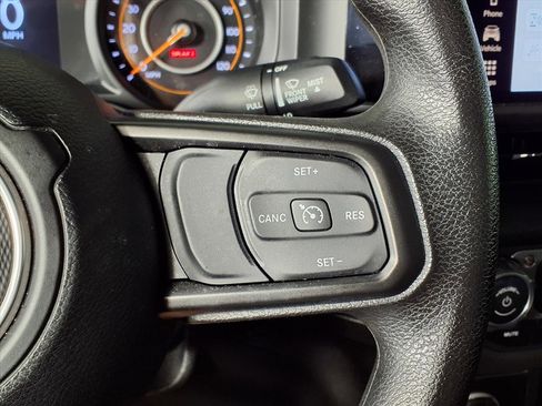 Used 2024 Jeep Gladiator Sport image 27