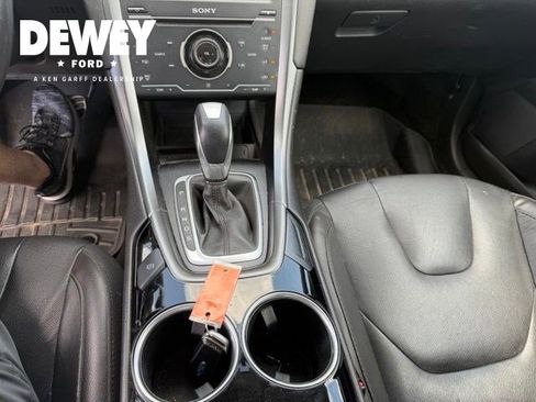 Used 2013 Ford Fusion Titanium FWD image 21