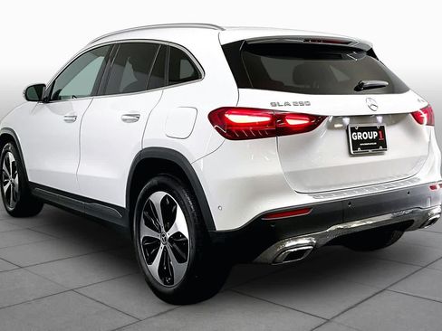 Used 2024 Mercedes-Benz GLA 250 4MATIC image 12