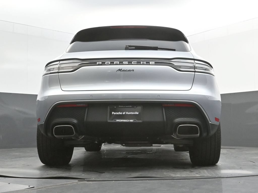 New 2026 Porsche Macan AWD/4WD image 37