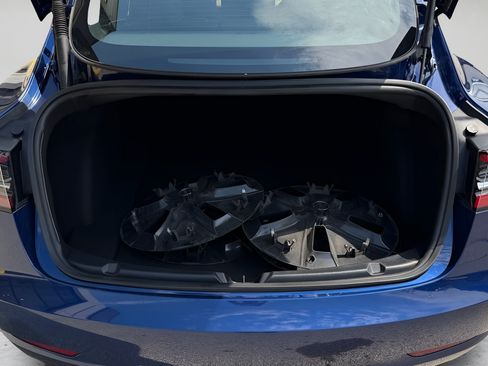 Used 2023 Tesla Model 3 Standard Range RWD image 22