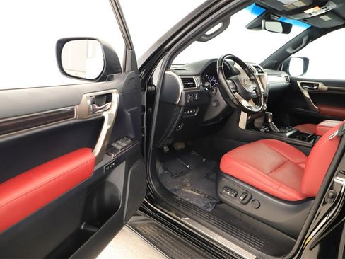 Used 2021 Lexus GX 460 Premium w/ Premium Package image 14