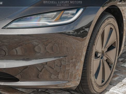 Used 2024 Tesla Model 3 Standard Range RWD image 49
