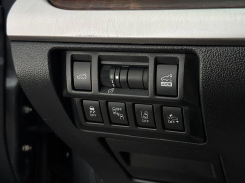 Used 2019 Subaru Outback 2.5i Limited w/ Popular Package #2 AWD/4WD image 13