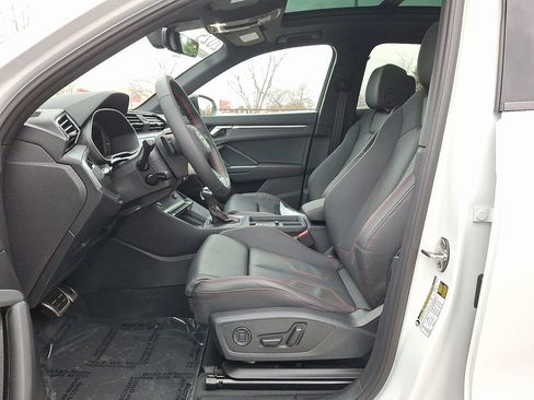 Used 2025 Audi Q3 2.0T Premium Plus w/ Premium Plus Package image 14