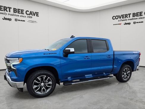 Used 2023 Chevrolet Silverado 1500 LT w/ LPO, Dark Essentials Package image 4