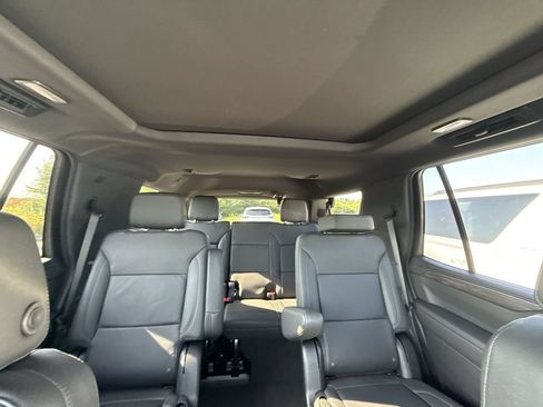 Certified 2024 Chevrolet Tahoe Z71 w/ Luxury Package AWD/4WD image 28