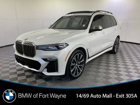 Used 2022 BMW X7 M50i w/ Dynamic Handling Package AWD/4WD image 1
