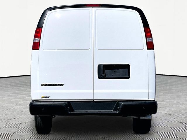 New 2026 Chevrolet Express 2500 w/ Driver Convenience Package RWD image 5
