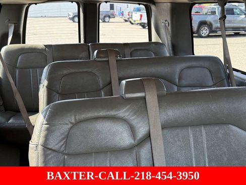 Used 2019 GMC Savana 3500 LS w/ Cold Climate Package image 27