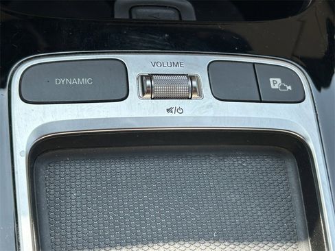 Used 2024 Mercedes-Benz GLA 250 image 23