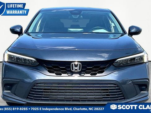 Used 2024 Honda Civic EX-L image 2