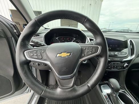 Certified 2023 Chevrolet Equinox Premier FWD image 13
