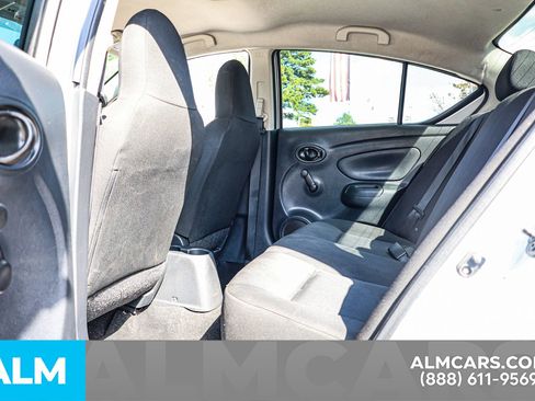 Used 2017 Nissan Versa S Plus image 19