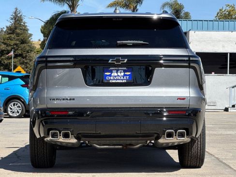 New 2026 Chevrolet Traverse RS FWD image 7