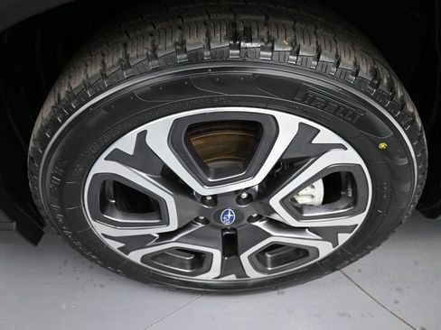 Used 2023 Subaru Ascent Limited image 14