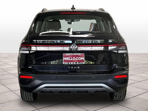 New 2026 Volkswagen Taos S FWD image 4