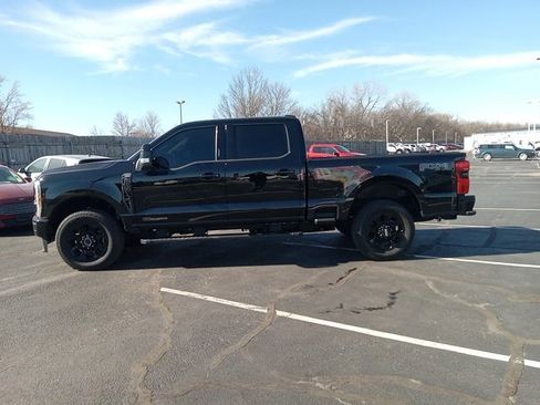 Used 2024 Ford F250 Lariat w/ Lariat Ultimate Package image 4