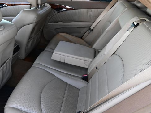 Used 2007 Mercedes-Benz E 63 AMG Sedan image 6