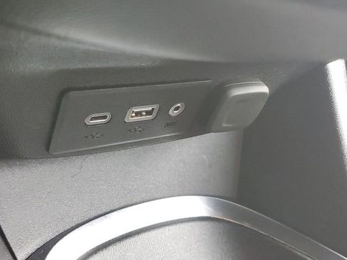 Used 2023 Chevrolet Malibu LT FWD image 28