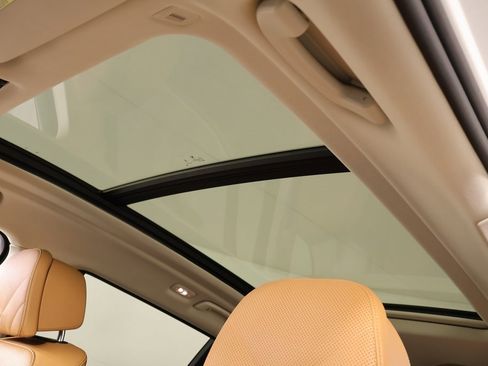 Used 2024 BMW X7 xDrive40i image 17