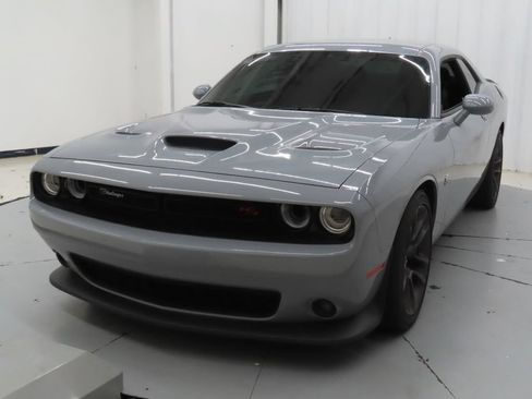 Used 2021 Dodge Challenger R/T Scat Pack RWD image 7