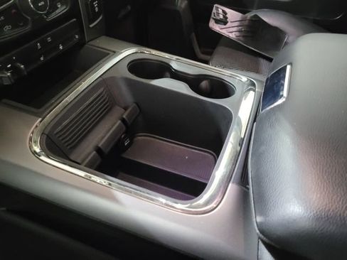 Used 2016 RAM 1500 Sport image 43