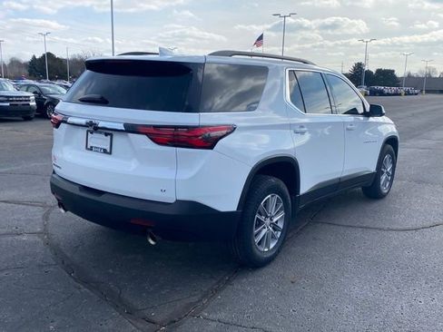 Certified 2023 Chevrolet Traverse LT w/ LPO, Floor Liner Package image 4