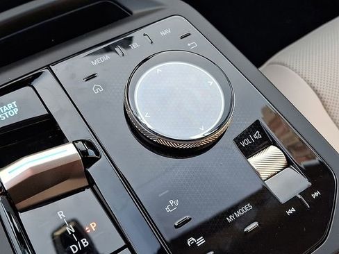 New 2026 BMW iX xDrive45 image 14