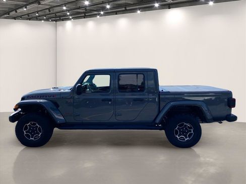 Used 2022 Jeep Gladiator Mojave w/ LED Lighting Group AWD/4WD image 4