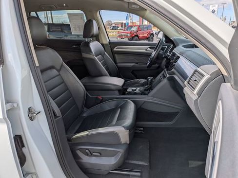 Used 2022 Volkswagen Atlas SEL Premium AWD/4WD image 24