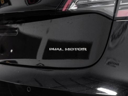 Used 2018 Tesla Model 3 Long Range image 54