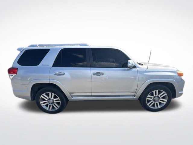 Used 2010 Toyota 4Runner Limited AWD/4WD image 8