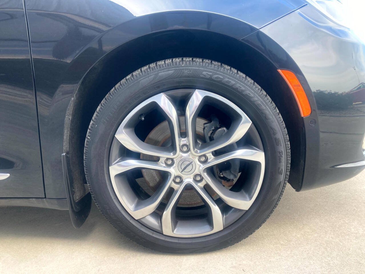 Used 2022 Chrysler Pacifica Pinnacle AWD/4WD image 22