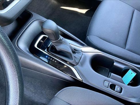 Certified 2024 Toyota Corolla LE image 15