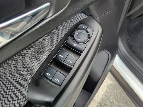 Used 2023 Chevrolet TrailBlazer LT FWD image 19