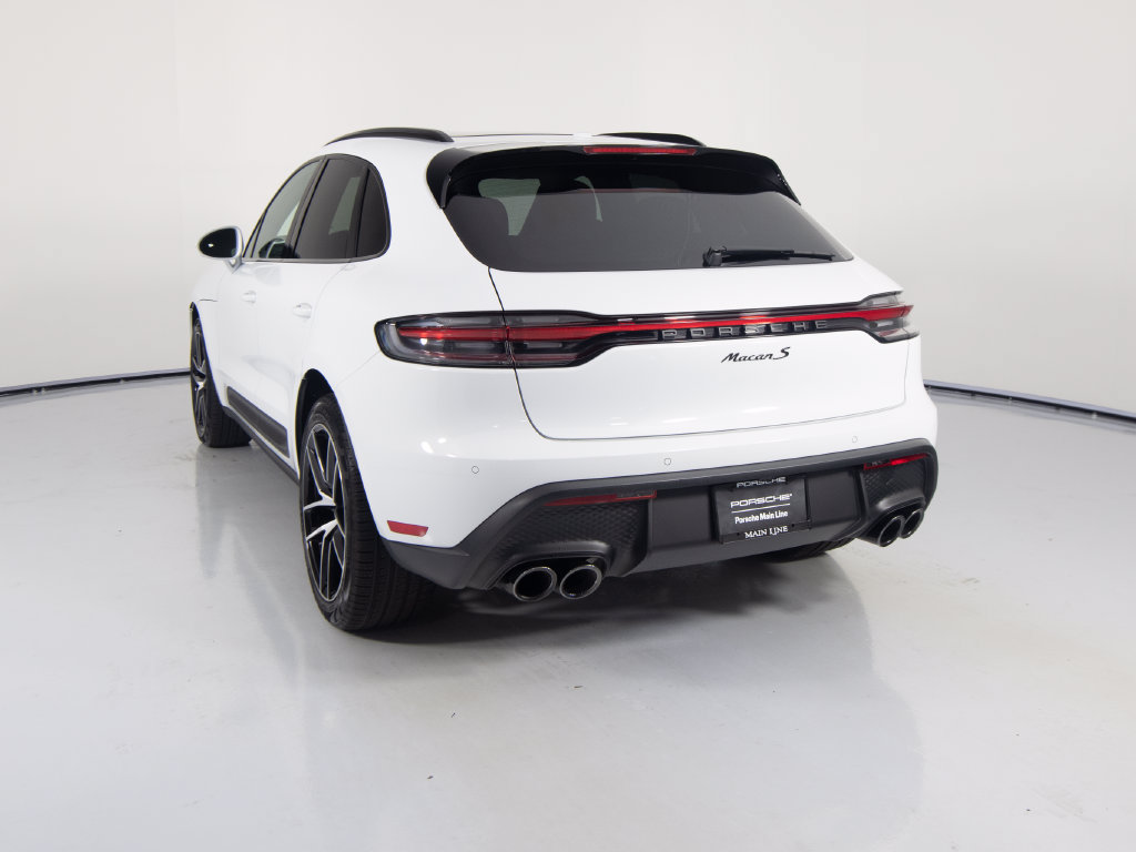 Certified 2026 Porsche Macan S AWD/4WD image 8