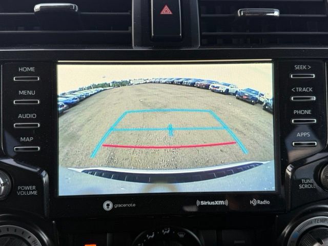 Used 2022 Toyota 4Runner TRD Off-Road Premium AWD/4WD image 22