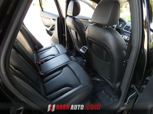 Used 2018 Audi Q3 2.0T Premium Plus w/ Premium Plus Package AWD/4WD image 38