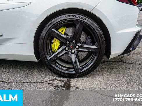Used 2024 Chevrolet Corvette Z06 w/ Z07 Performance Package RWD image 16
