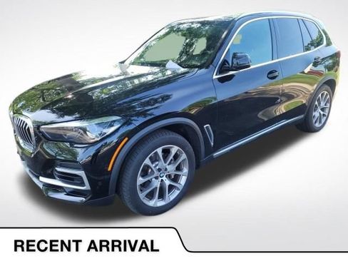 Used 2023 BMW X5 xDrive40i AWD/4WD image 1