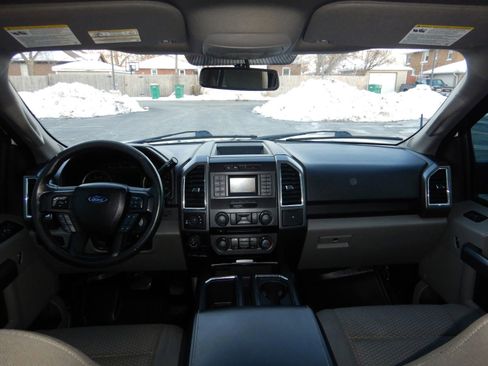 Used 2017 Ford F150 XLT w/ Equipment Group 301A Mid image 29