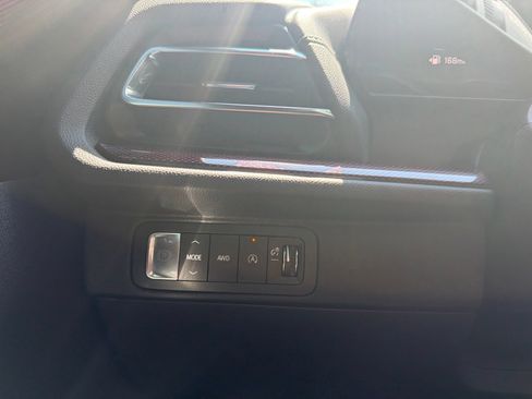 Used 2024 Chevrolet Traverse Z71 w/ LPO, Floor Liner Package AWD/4WD image 20
