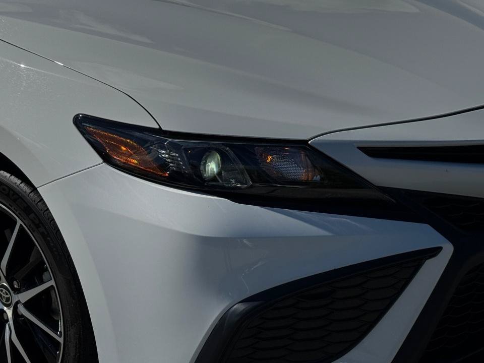Used 2023 Toyota Camry SE FWD image 28
