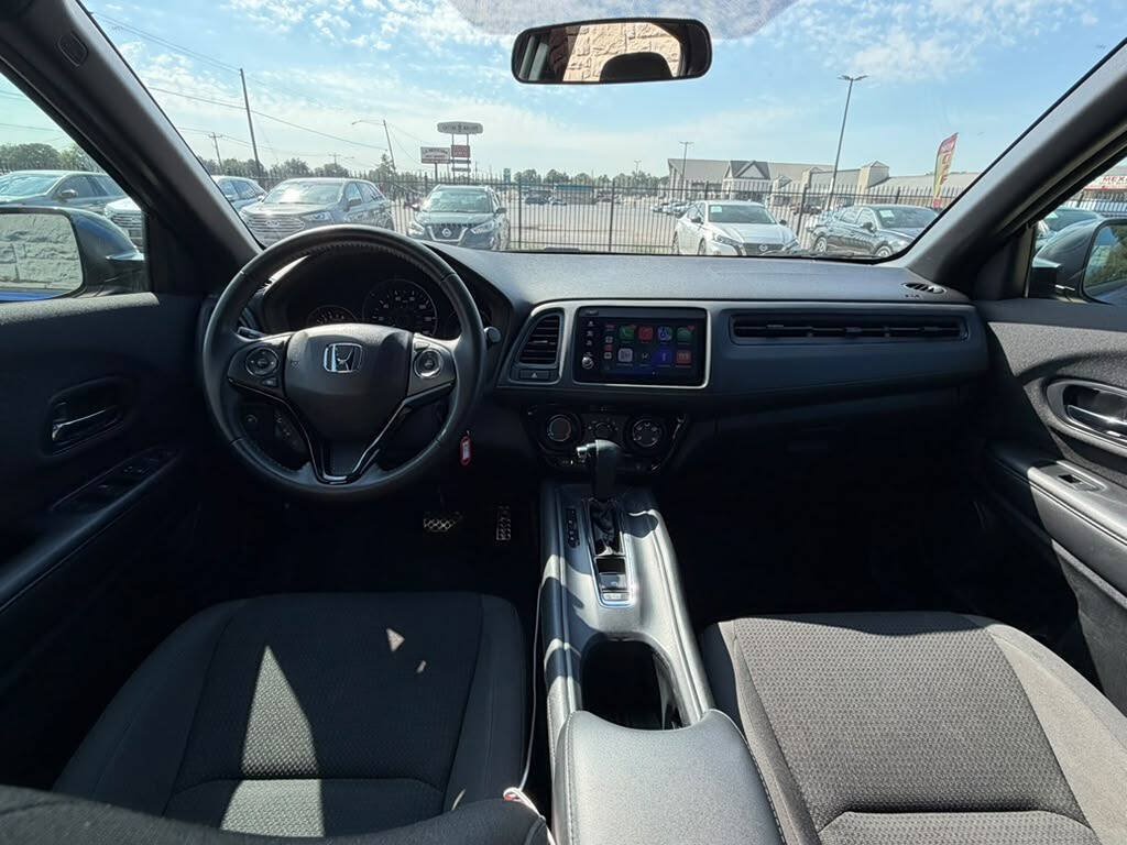 Used 2021 Honda HR-V Sport image 44
