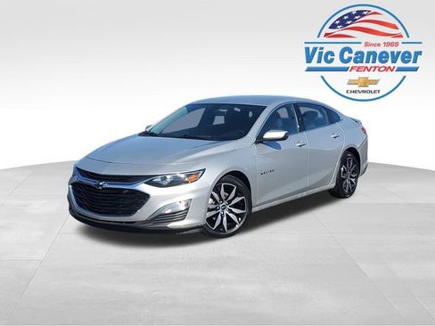 Certified 2020 Chevrolet Malibu RS image 1