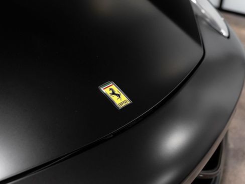 Used 2012 Ferrari 458 Spider RWD image 17