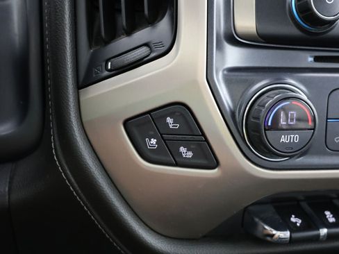 Used 2019 GMC Sierra 2500 Denali w/ Duramax Plus Package AWD/4WD image 9