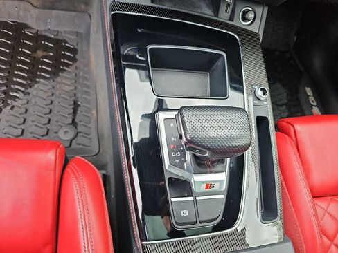 Used 2023 Audi SQ5 Prestige AWD/4WD image 19